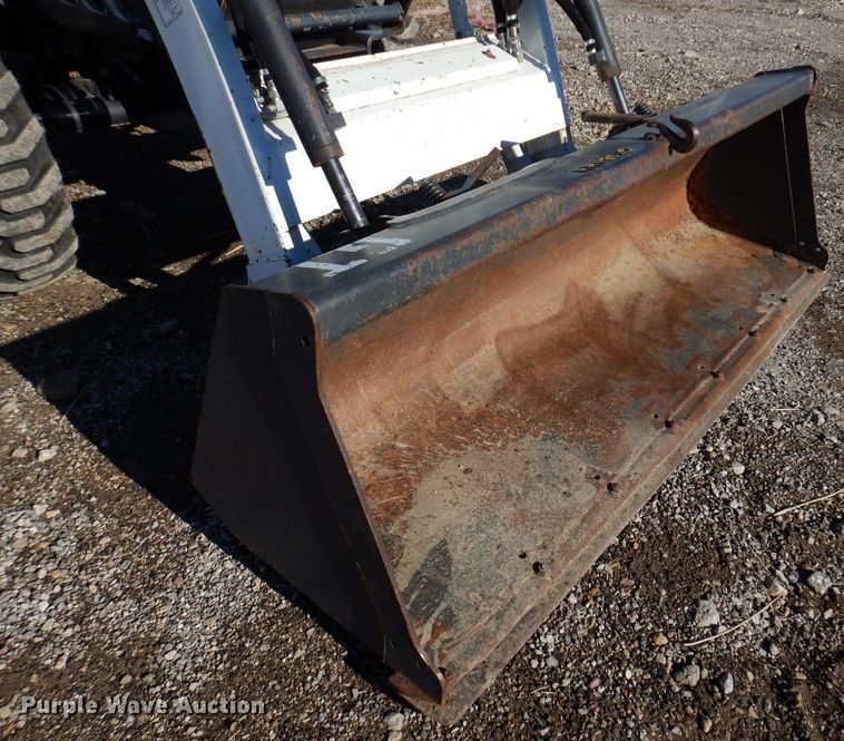 image for item DK2061 2009 Bobcat CT450  MFWD tractor