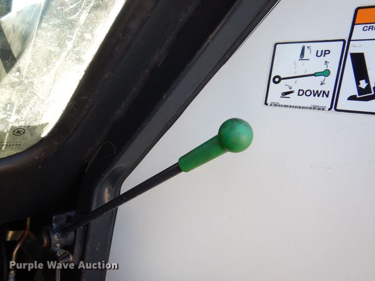 image for item DK2061 2009 Bobcat CT450  MFWD tractor