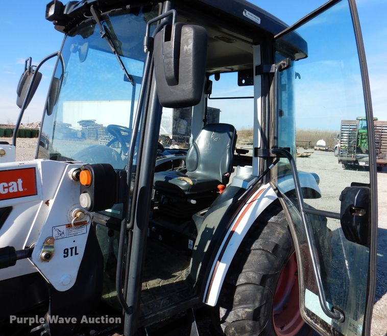 image for item DK2061 2009 Bobcat CT450  MFWD tractor