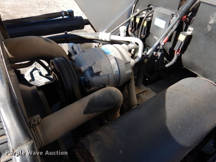 image for item DK2061 2009 Bobcat CT450  MFWD tractor