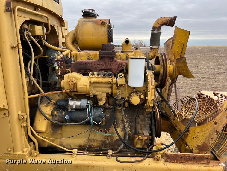 image for item DK7156 1970 Caterpillar 920  wheel loader