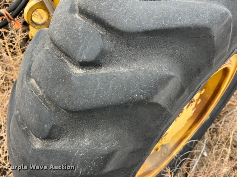 image for item DK7156 1970 Caterpillar 920  wheel loader