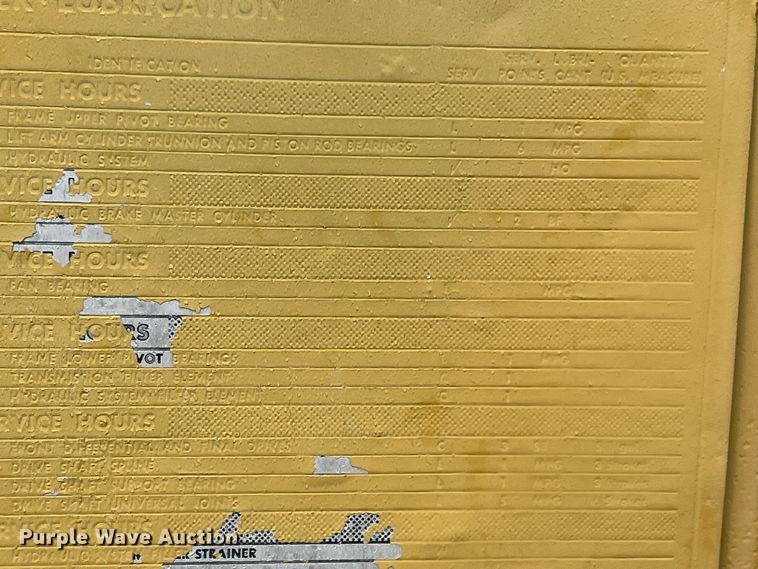 image for item DK7156 1970 Caterpillar 920  wheel loader