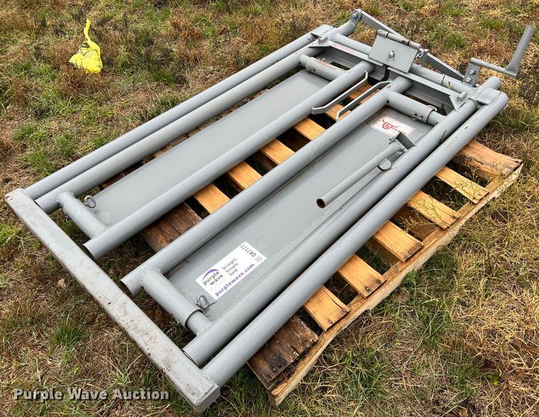 image for item DK7177 Filson  headgate