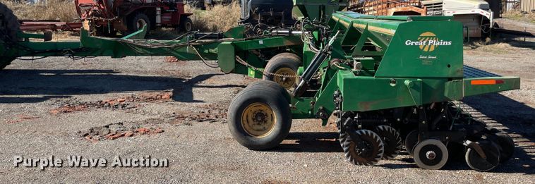 image for item DL0719 Great Plains 2N-3010  no-till grain drill