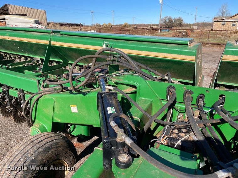 image for item DL0719 Great Plains 2N-3010  no-till grain drill