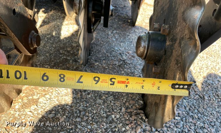 image for item DL0719 Great Plains 2N-3010  no-till grain drill