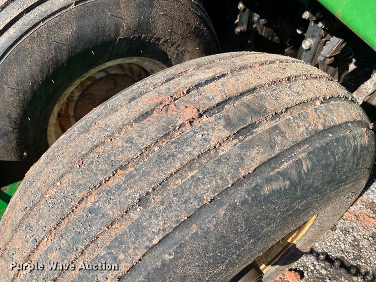 image for item DL0719 Great Plains 2N-3010  no-till grain drill