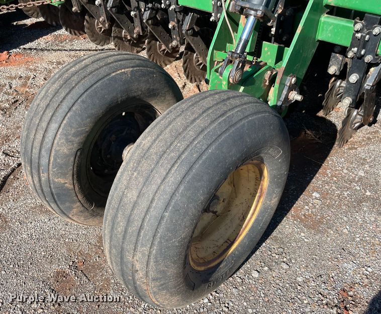 image for item DL0719 Great Plains 2N-3010  no-till grain drill