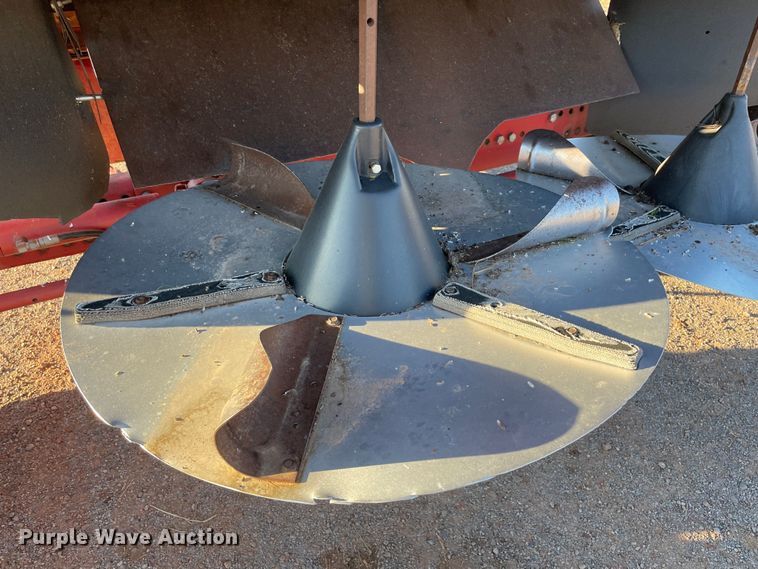 image for item DL0721 1993 Case IH 1688  combine