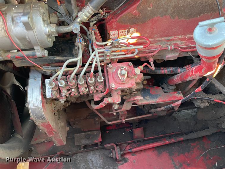 image for item DL0721 1993 Case IH 1688  combine