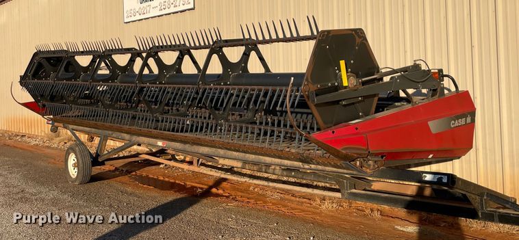 image for item DL0723 2005 Case 2052  draper head