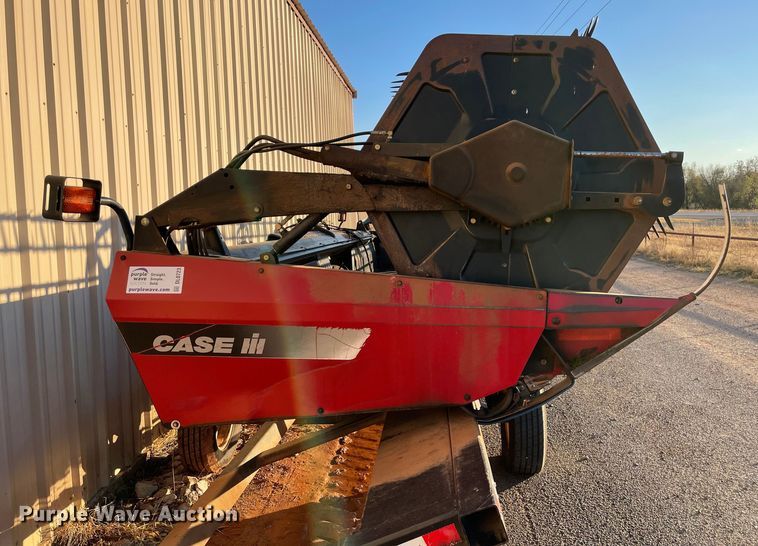 image for item DL0723 2005 Case 2052  draper head