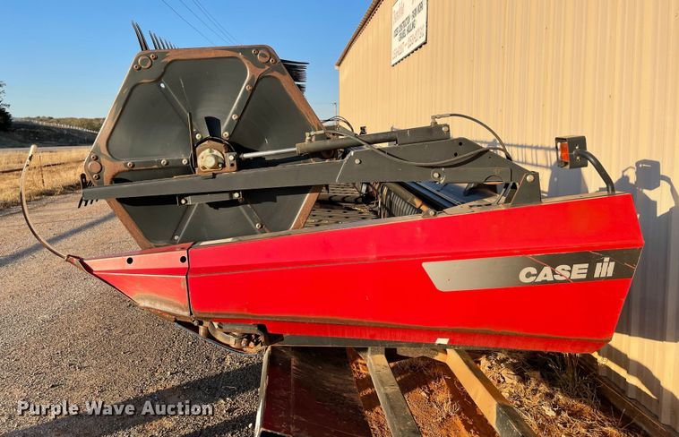 image for item DL0723 2005 Case 2052  draper head