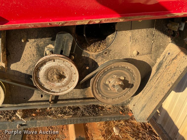 image for item DL0723 2005 Case 2052  draper head