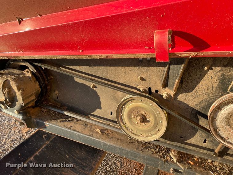 image for item DL0723 2005 Case 2052  draper head