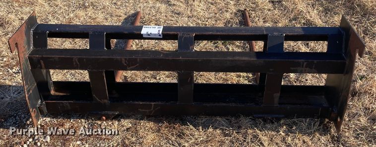 image for item DL2260 48"L bale spear