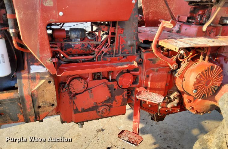 image for item DL2267 1975 International 100 Hydro  tractor