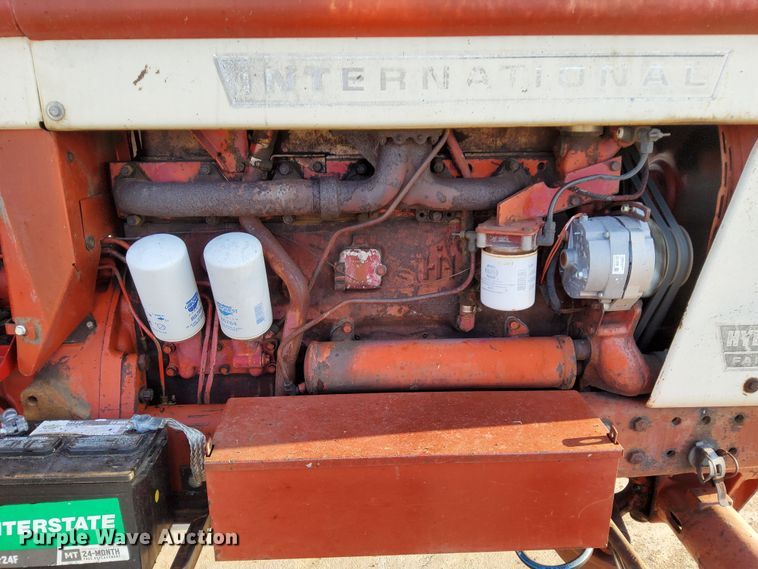 image for item DL2267 1975 International 100 Hydro  tractor