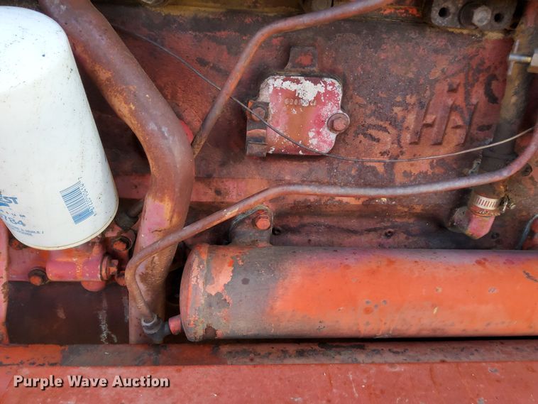 image for item DL2267 1975 International 100 Hydro  tractor