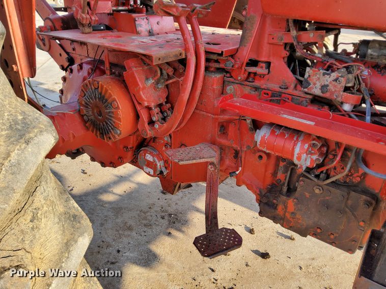 image for item DL2267 1975 International 100 Hydro  tractor