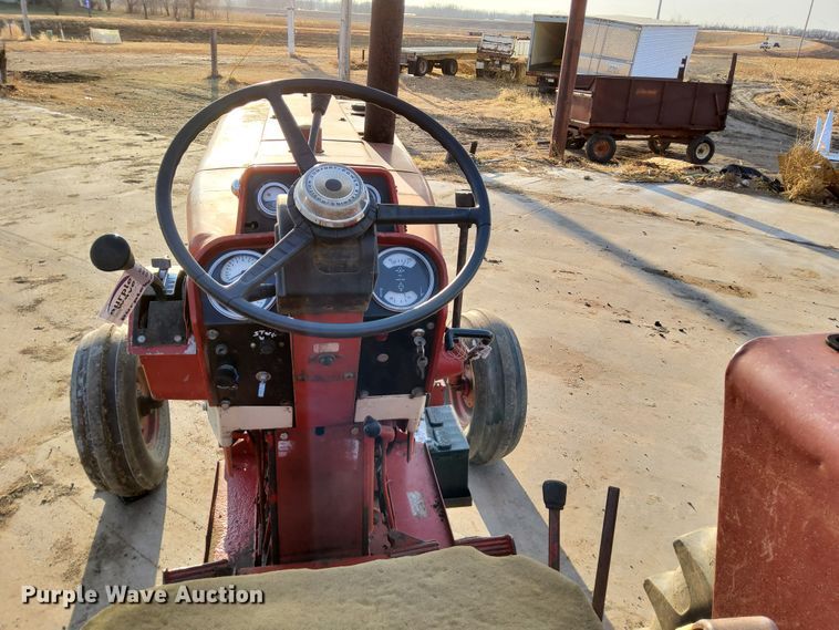 image for item DL2267 1975 International 100 Hydro  tractor