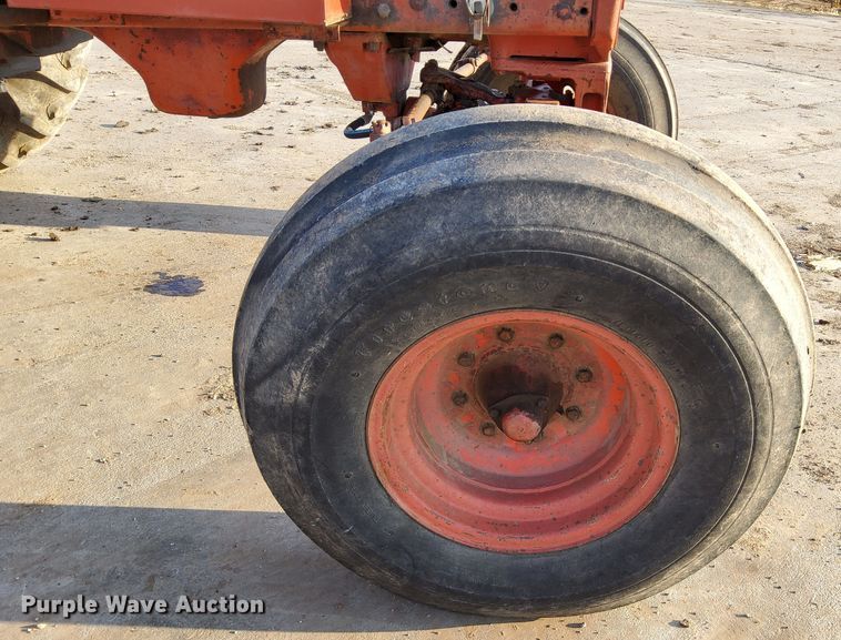 image for item DL2267 1975 International 100 Hydro  tractor