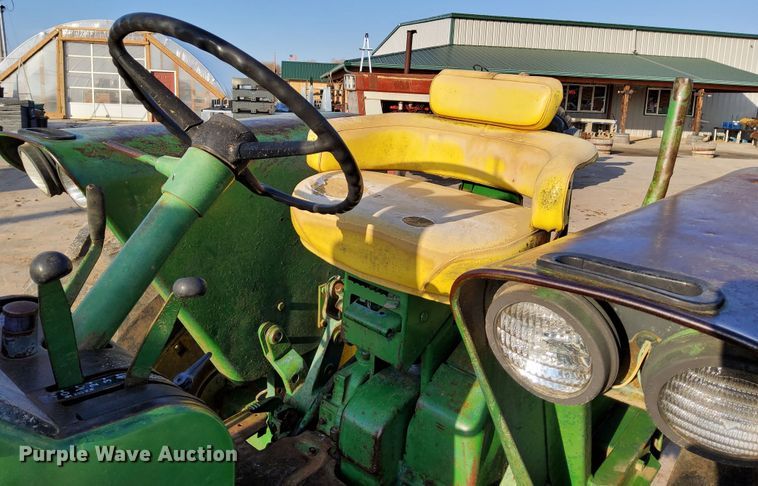 image for item DL2268 1968 John Deere 2510  tractor