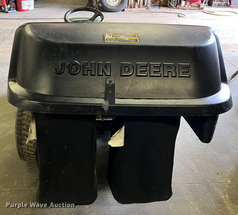 image for item DM2529 John Deere LT150  lawn mower