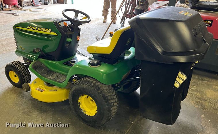 image for item DM2529 John Deere LT150  lawn mower