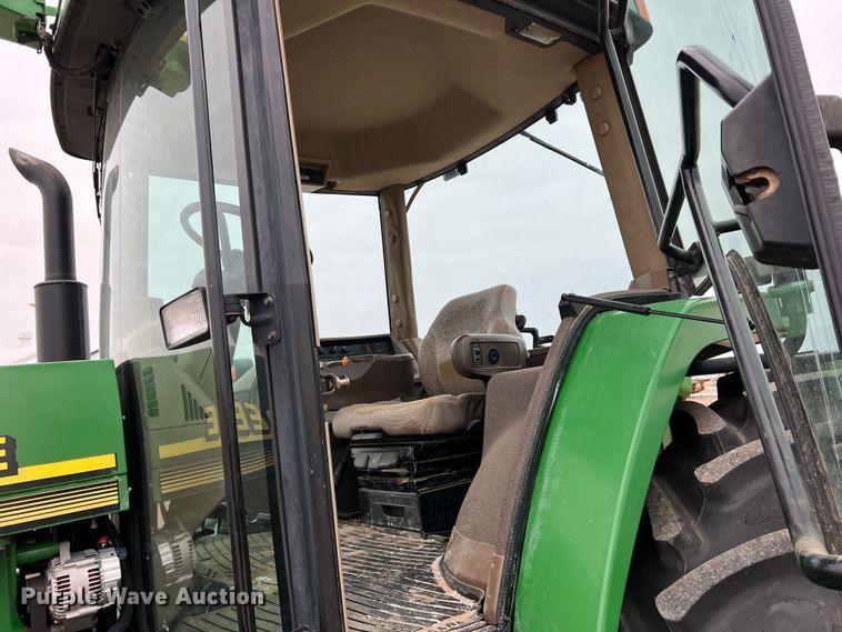 image for item DM2534 2000 John Deere 8410  MFWD tractor