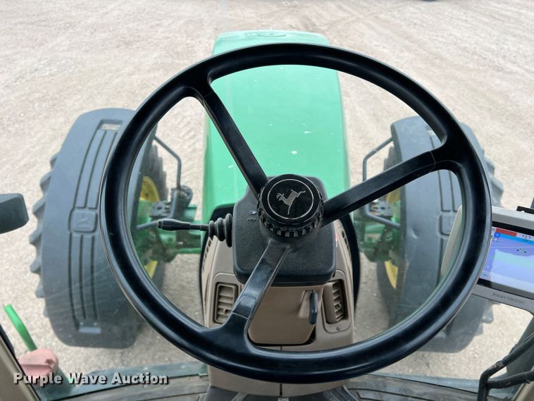 image for item DM2534 2000 John Deere 8410  MFWD tractor