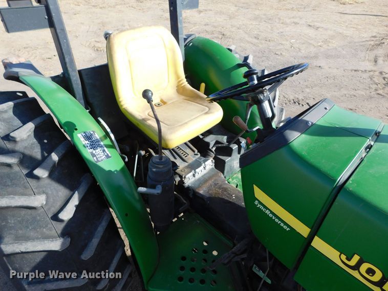 image for item DM2536 2002 John Deere 5205  MFWD tractor