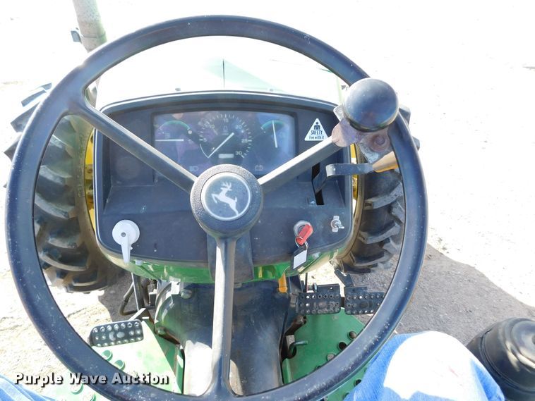 image for item DM2536 2002 John Deere 5205  MFWD tractor