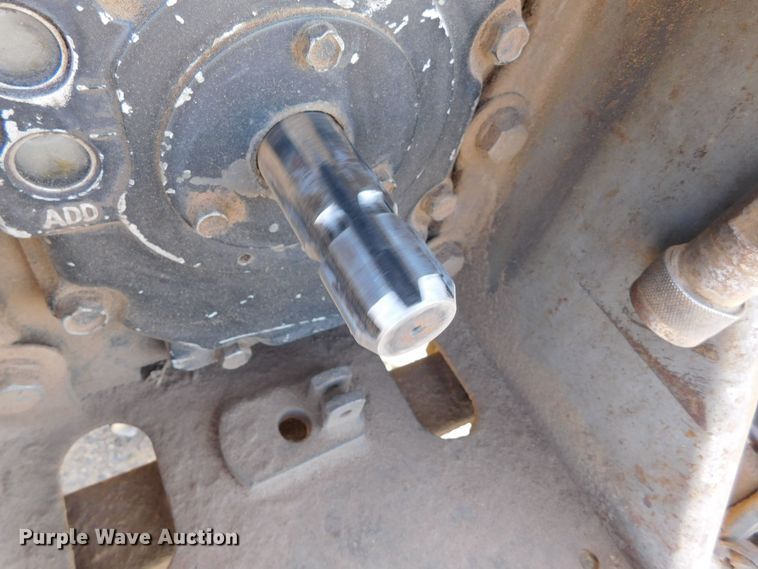 image for item DM2536 2002 John Deere 5205  MFWD tractor