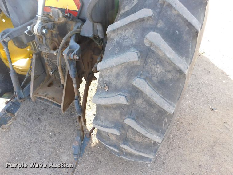 image for item DM2536 2002 John Deere 5205  MFWD tractor