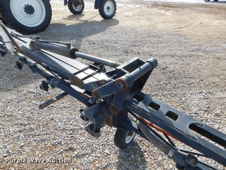 image for item DM2541 2007 Apache AS710  sprayer