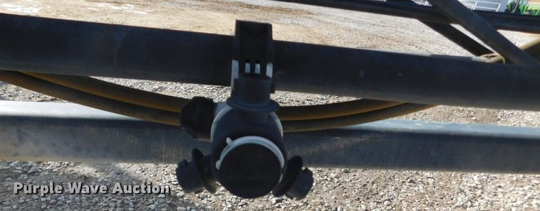 image for item DM2541 2007 Apache AS710  sprayer