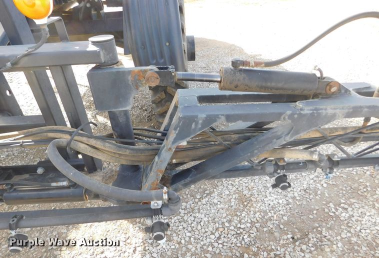 image for item DM2541 2007 Apache AS710  sprayer