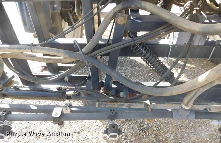 image for item DM2541 2007 Apache AS710  sprayer