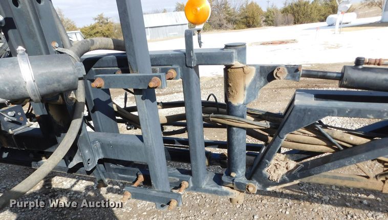 image for item DM2541 2007 Apache AS710  sprayer