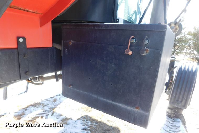 image for item DM2541 2007 Apache AS710  sprayer