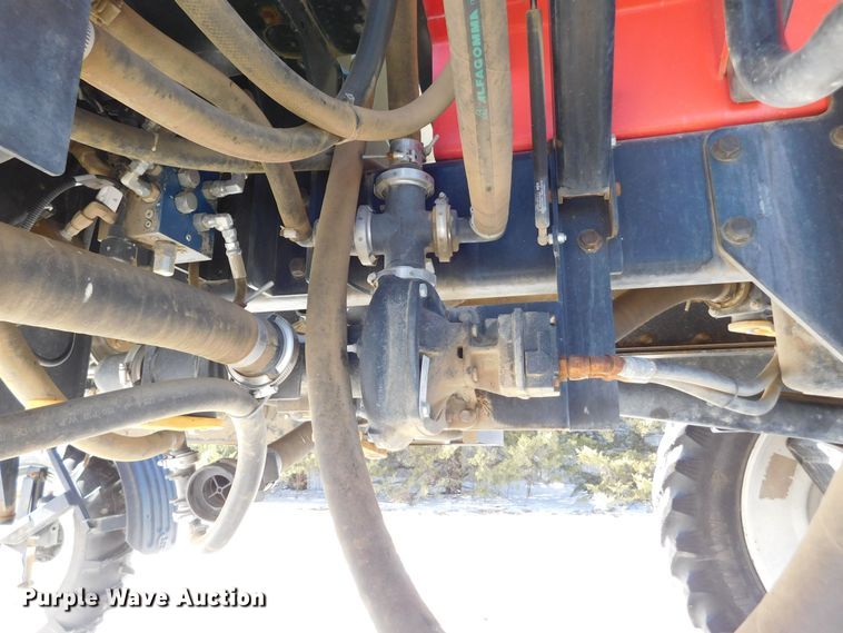 image for item DM2541 2007 Apache AS710  sprayer