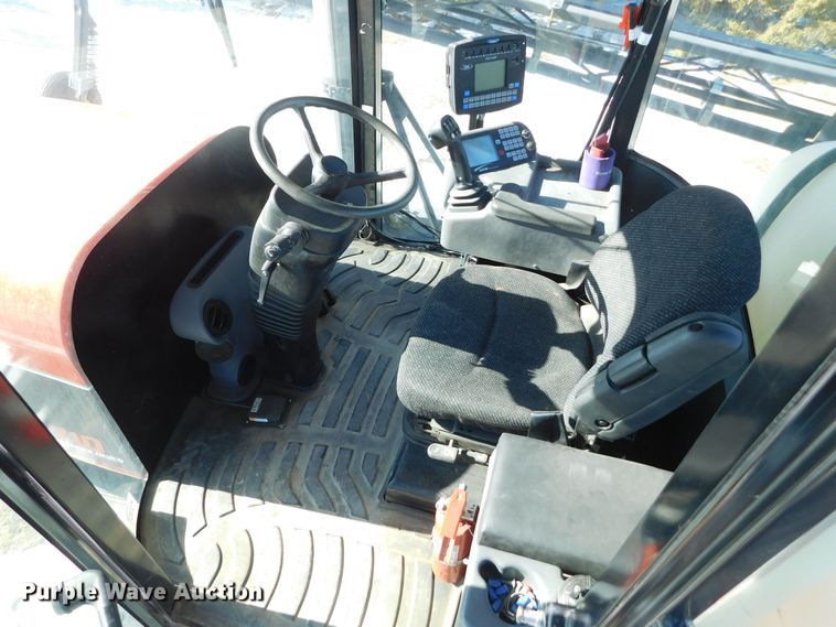 image for item DM2541 2007 Apache AS710  sprayer