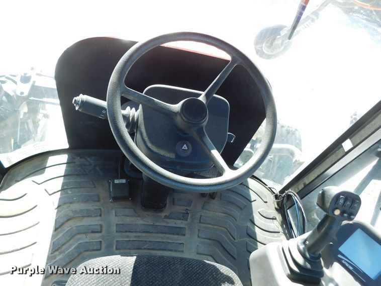 image for item DM2541 2007 Apache AS710  sprayer