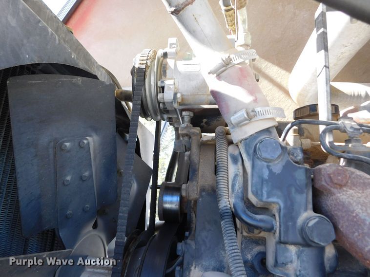 image for item DM2541 2007 Apache AS710  sprayer