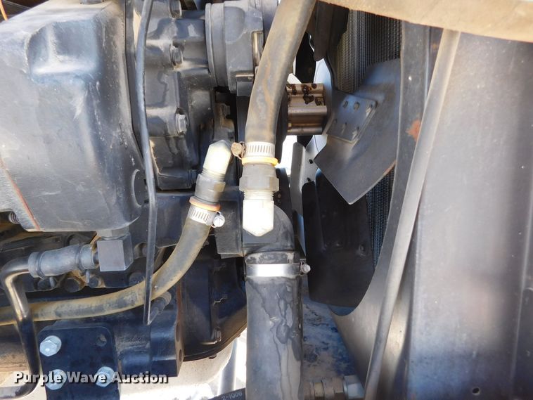 image for item DM2541 2007 Apache AS710  sprayer