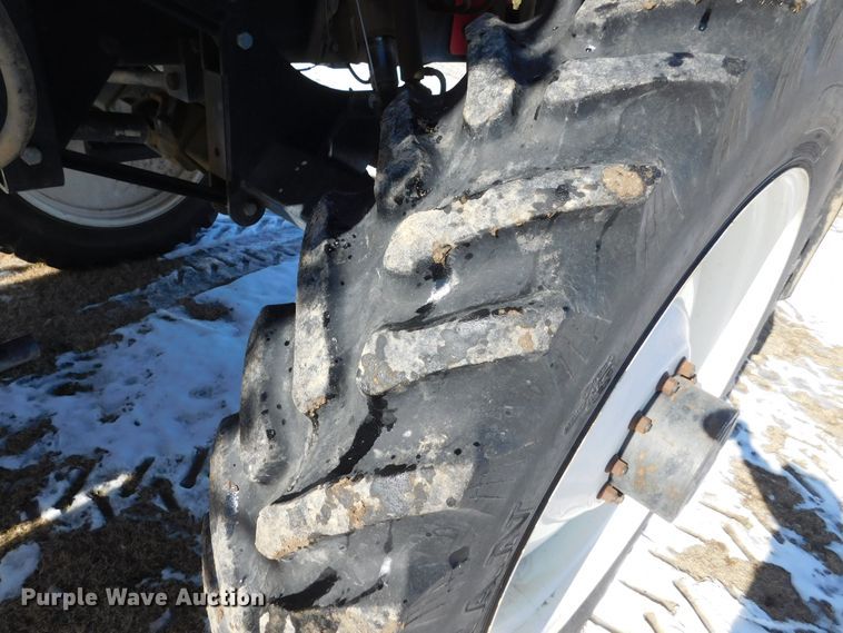 image for item DM2541 2007 Apache AS710  sprayer