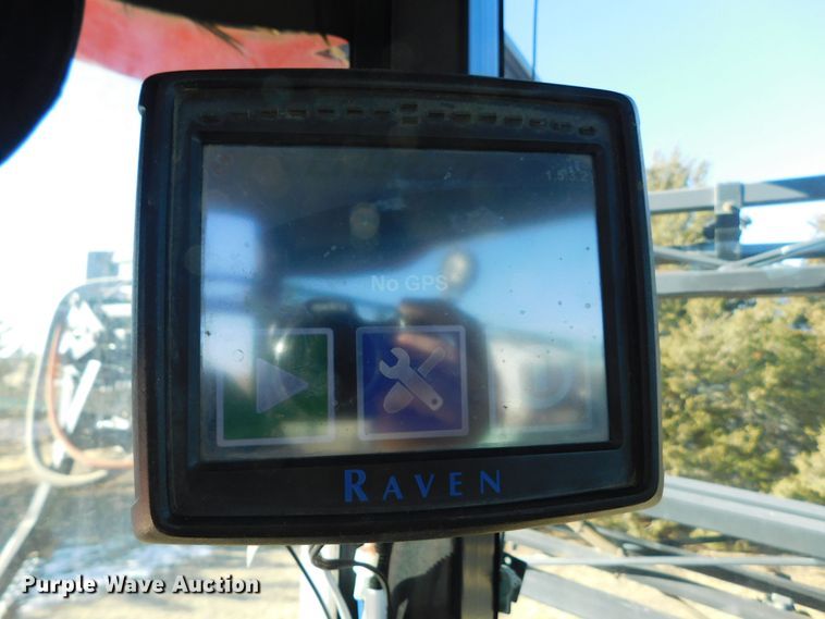 image for item DM2541 2007 Apache AS710  sprayer