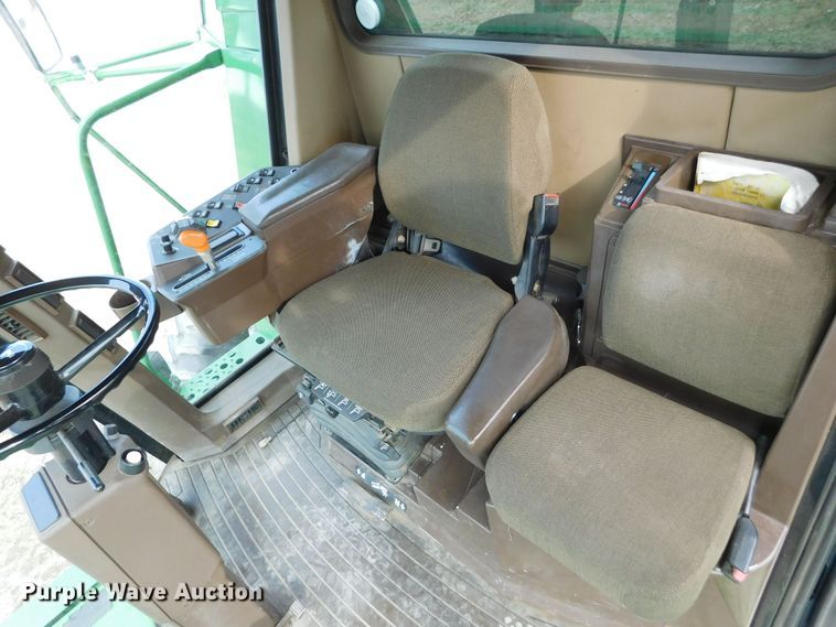 image for item DM2542 1999 John Deere 9610  combine